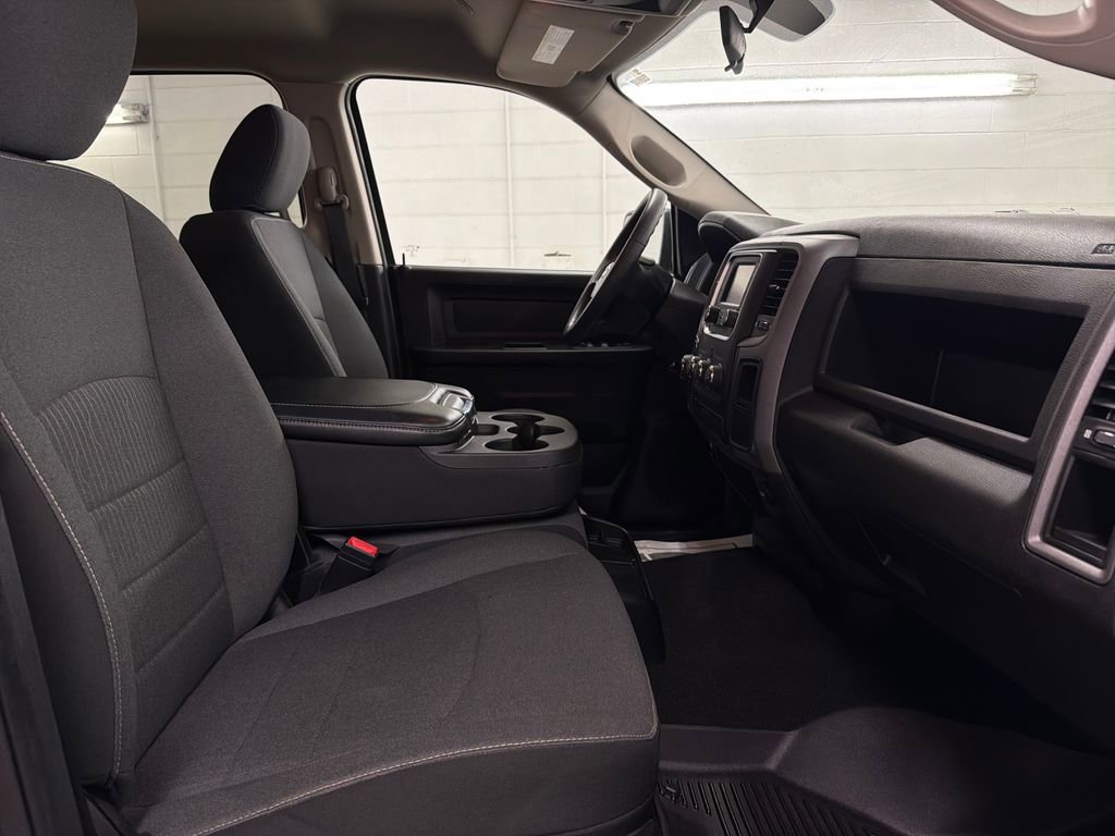 Used 2022 RAM 1500 Tradesman w/ Tradesman SXT Package AWD/4WD image 28