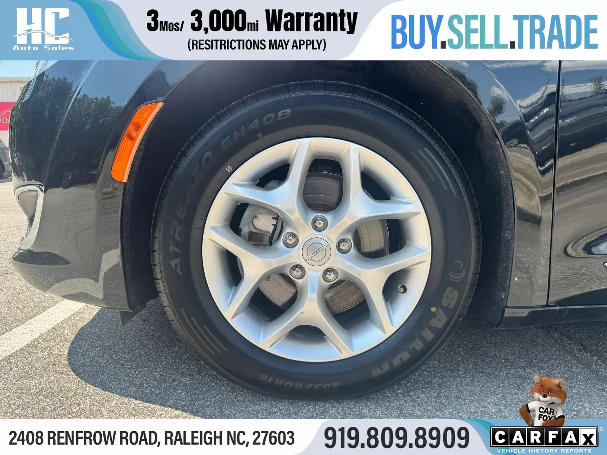 Used 2020 Chrysler Pacifica Limited FWD image 10
