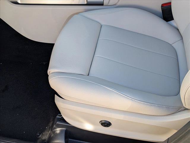 Certified 2026 Mercedes-Benz GLB 250 4MATIC image 4