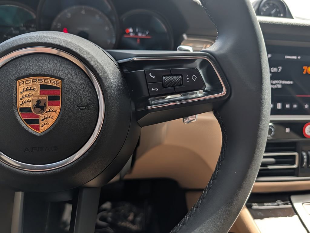 Used 2025 Porsche Macan S image 24