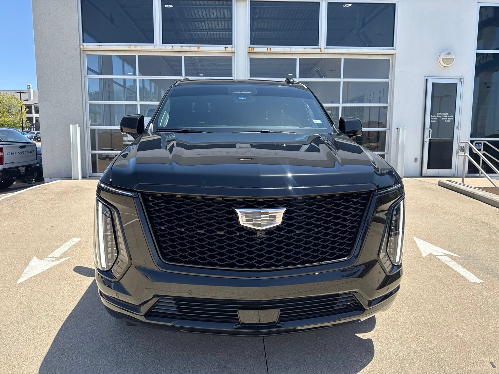Used 2026 Cadillac Escalade Platinum Sport w/ LPO, ONYX Package AWD/4WD image 2