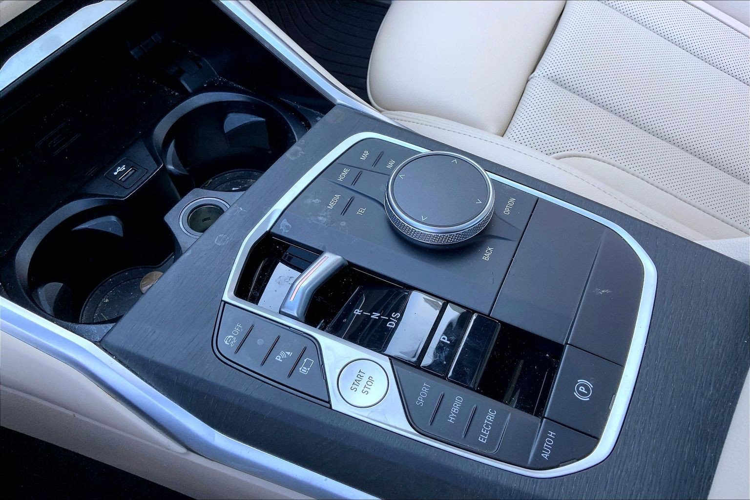 Used 2023 BMW 330e w/ Driving Assistance Package RWD image 16