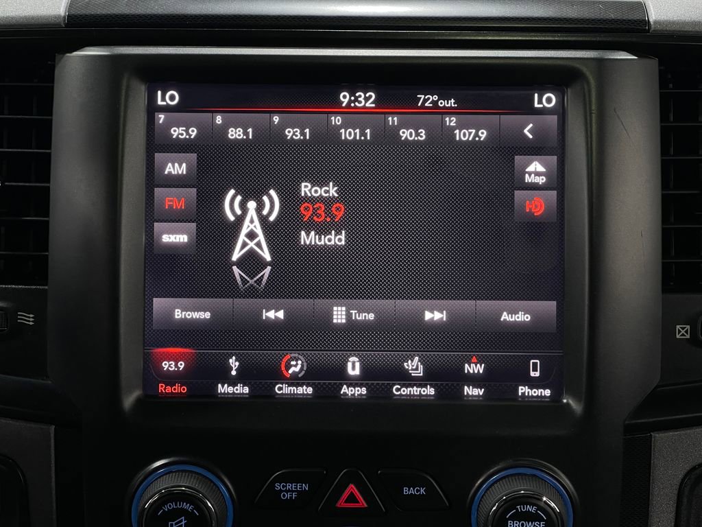 Used 2018 RAM 1500 Rebel w/ Luxury Group image 24