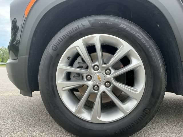 Used 2024 Chevrolet TrailBlazer LS w/ LS Convenience Package AWD/4WD image 14