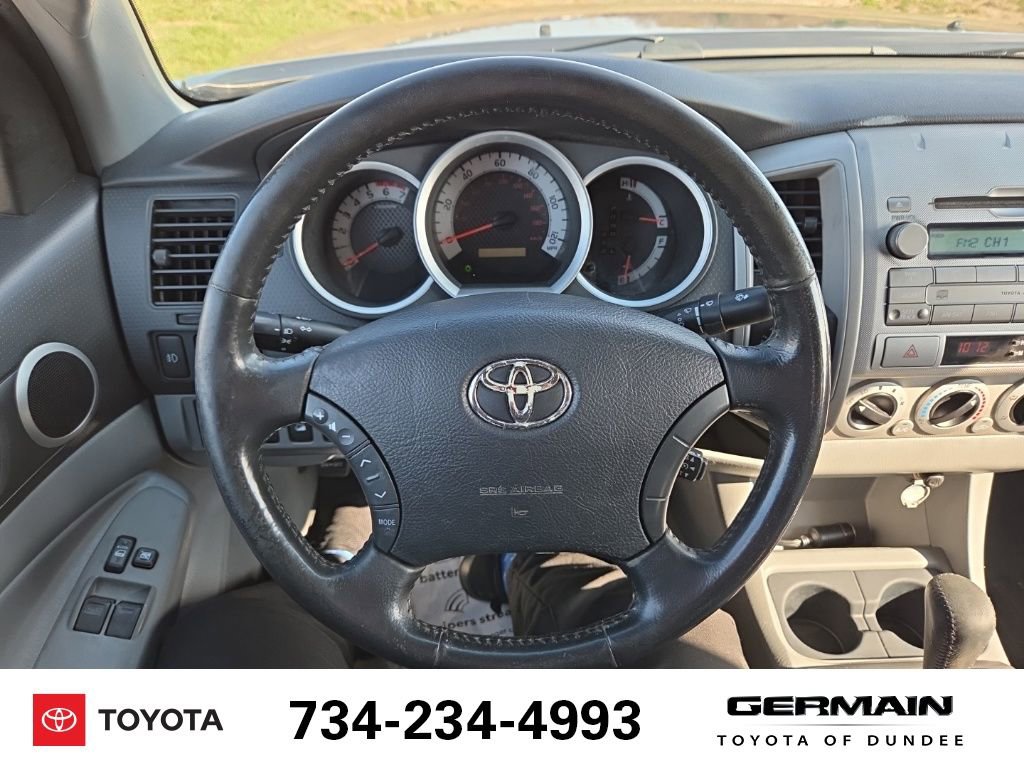 Used 2011 Toyota Tacoma 4x4 Access Cab V6 image 16