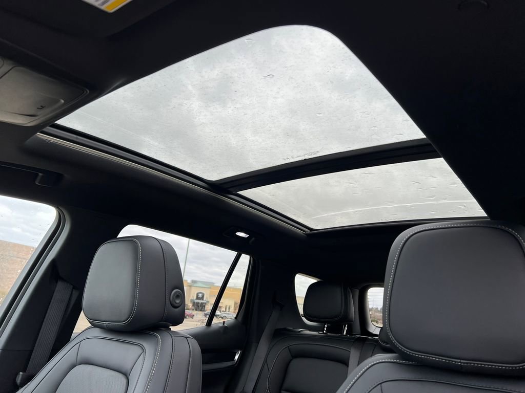 New 2026 GMC Terrain Elevation w/ Elevation Premium Package image 11