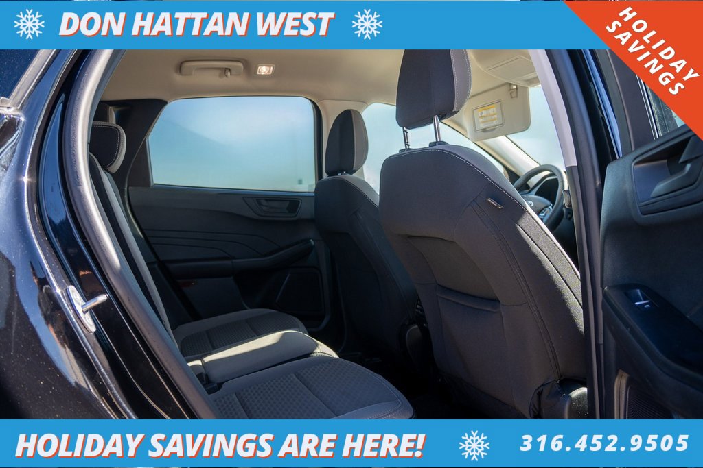 Used 2022 Ford Escape SE w/ Cold Weather Package image 22
