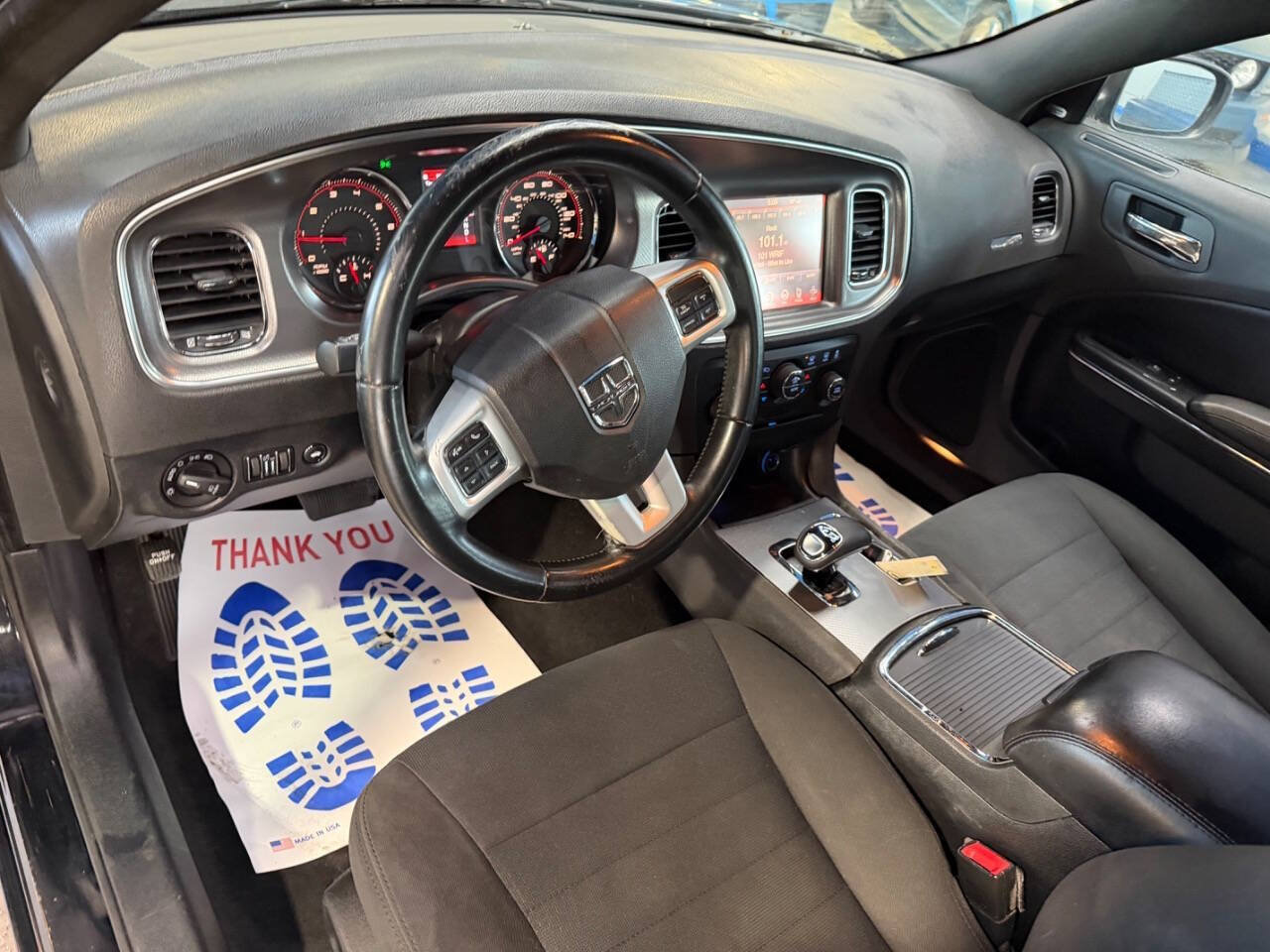 Used 2014 Dodge Charger SXT RWD image 17