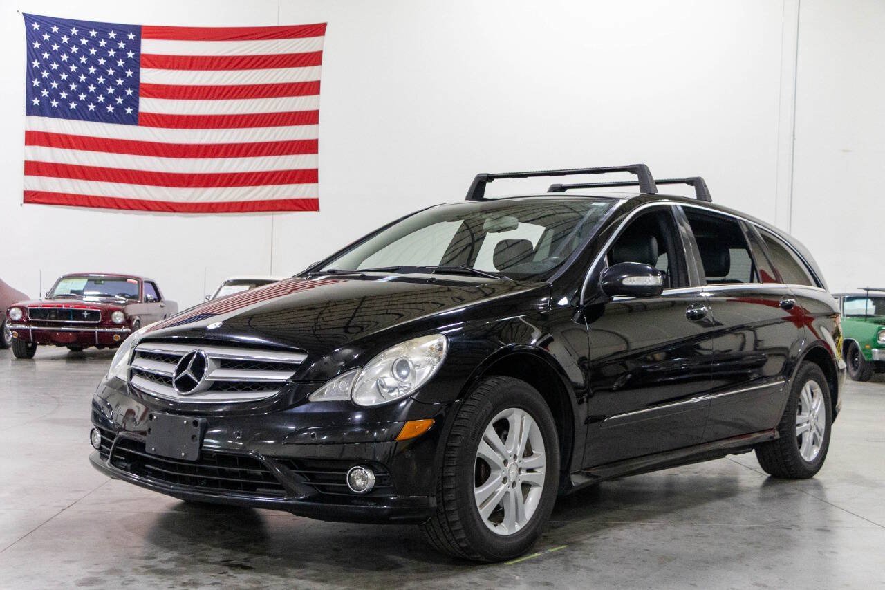 Used 2008 Mercedes-Benz R 350 4MATIC image 3