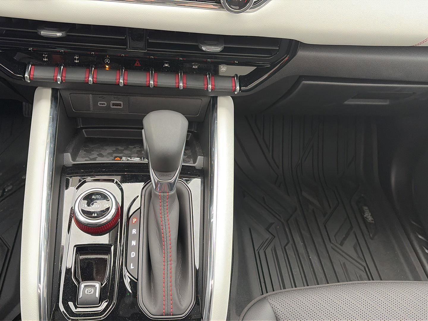 New 2025 GMC Canyon AT4 w/ AT4X AEV Edition image 16