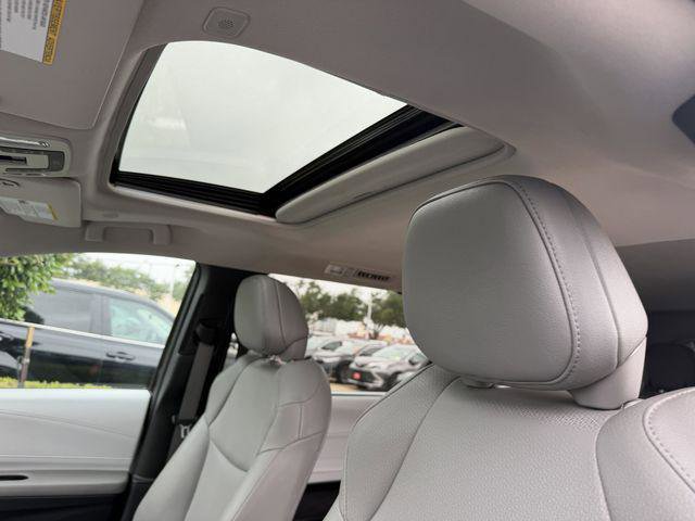 Certified 2025 Toyota Sienna XLE FWD image 20