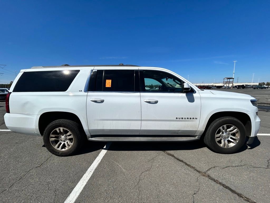 Used 2016 Chevrolet Suburban LS image 5