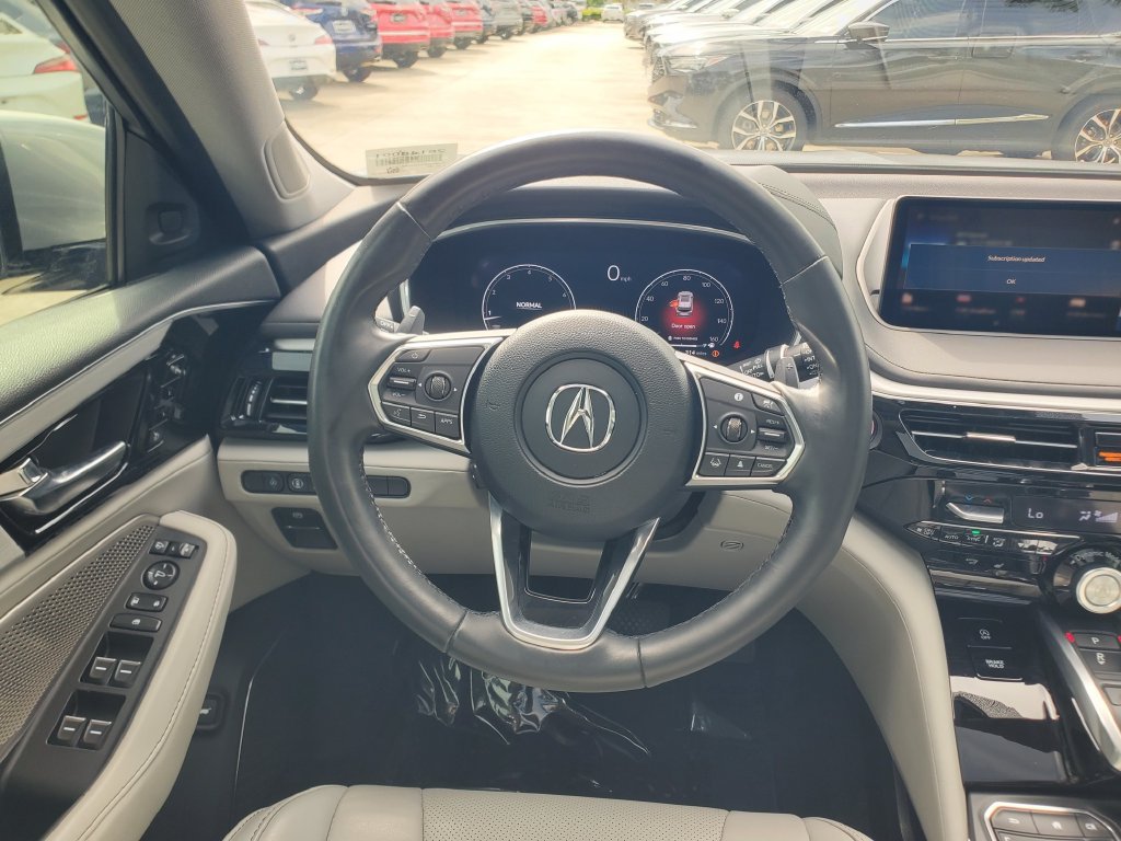 Certified 2024 Acura MDX w/ Technology Package FWD image 25