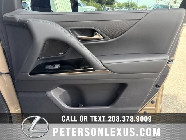 Used 2026 Lexus LX 700h Overtrail w/ Accessory Package (P3) AWD/4WD image 12