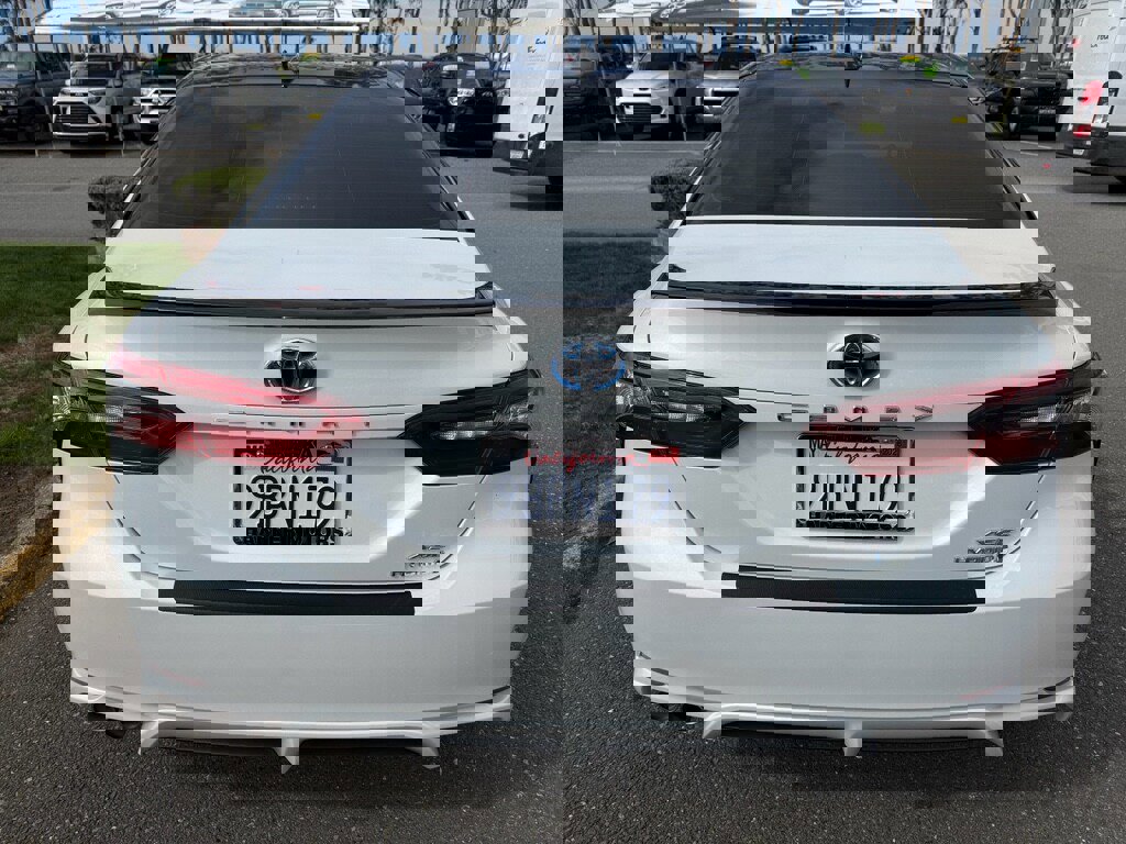 Used 2022 Toyota Camry XSE w/ Navigation Upgrade Package image 4