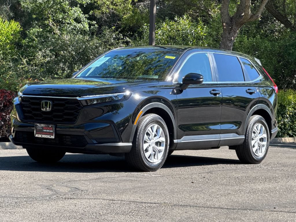 Used 2025 Honda CR-V LX image 9