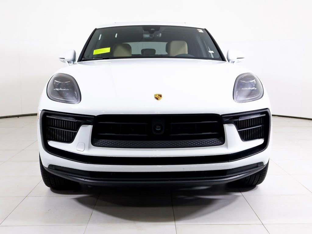 New 2026 Porsche Macan S image 24