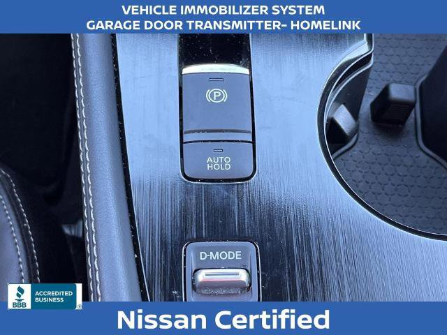 Certified 2025 Nissan Rogue Platinum w/ Platinum Premium Package FWD image 7