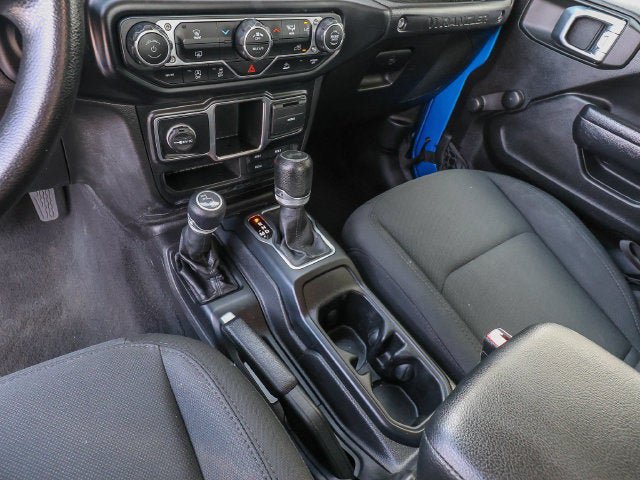 Used 2022 Jeep Wrangler Sport AWD/4WD image 18