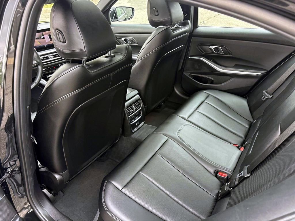 Certified 2024 BMW 330i xDrive Sedan image 29