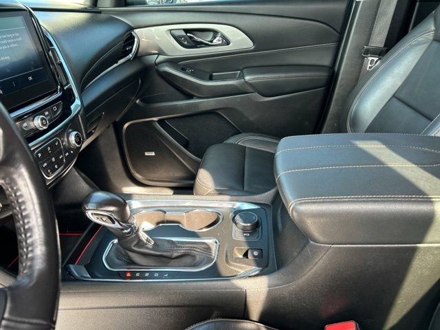 Used 2021 Chevrolet Traverse LT w/ LT Premium Package AWD/4WD image 33