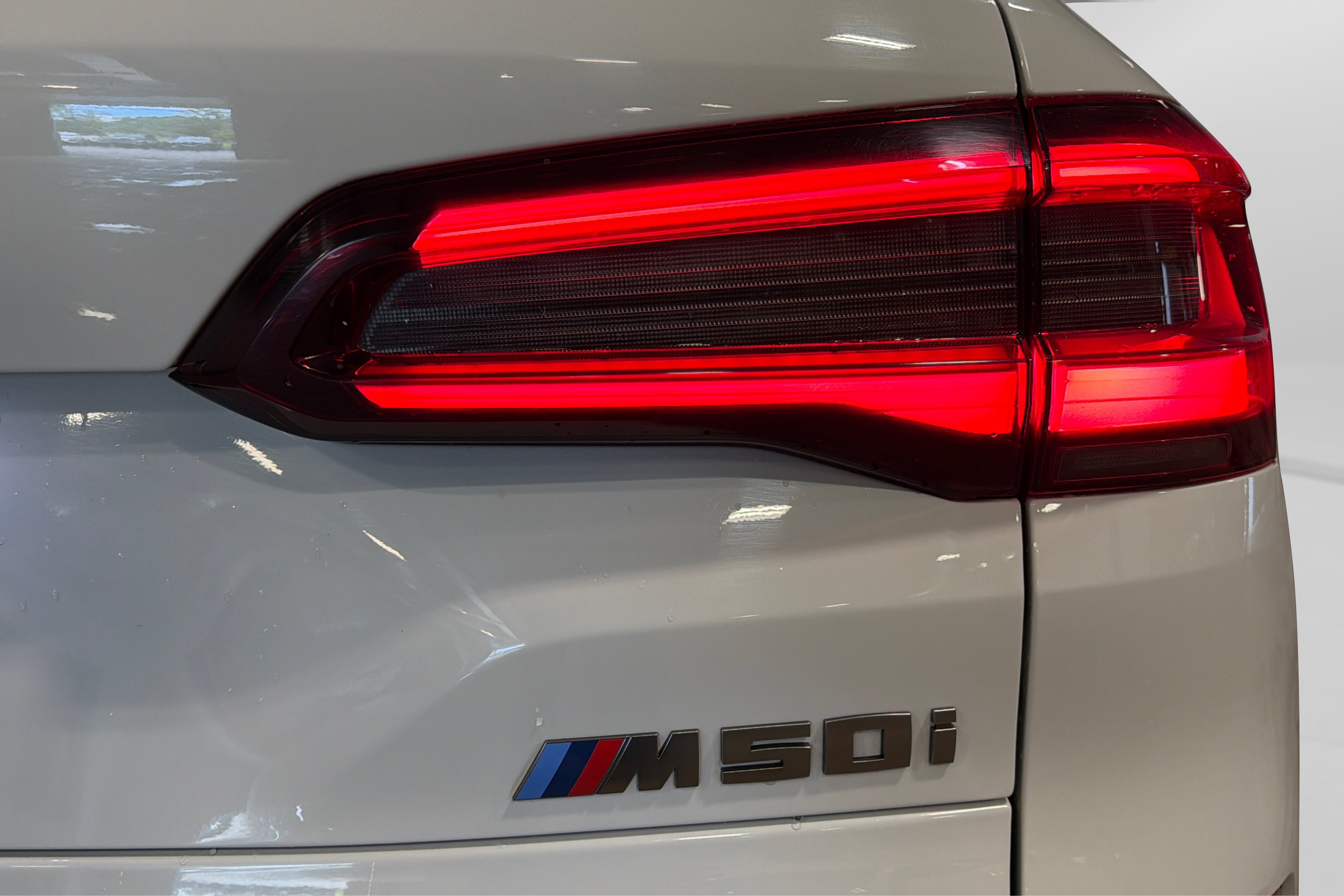Used 2022 BMW X5 M50i w/ Executive Package AWD/4WD image 51