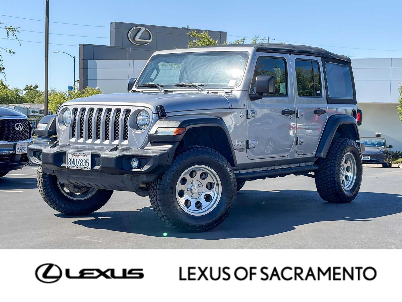 Used 2018 Jeep Wrangler Unlimited Sport AWD/4WD image 1