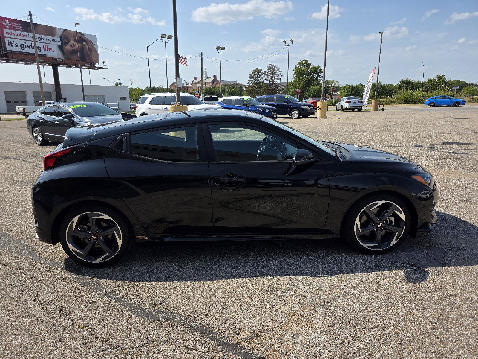 Used 2020 Hyundai Veloster Turbo FWD image 5