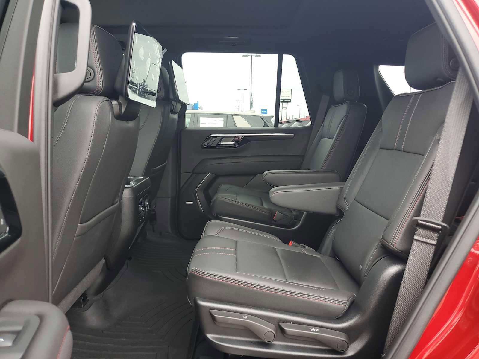 Used 2025 Chevrolet Tahoe RST w/ RST Capability Package image 14