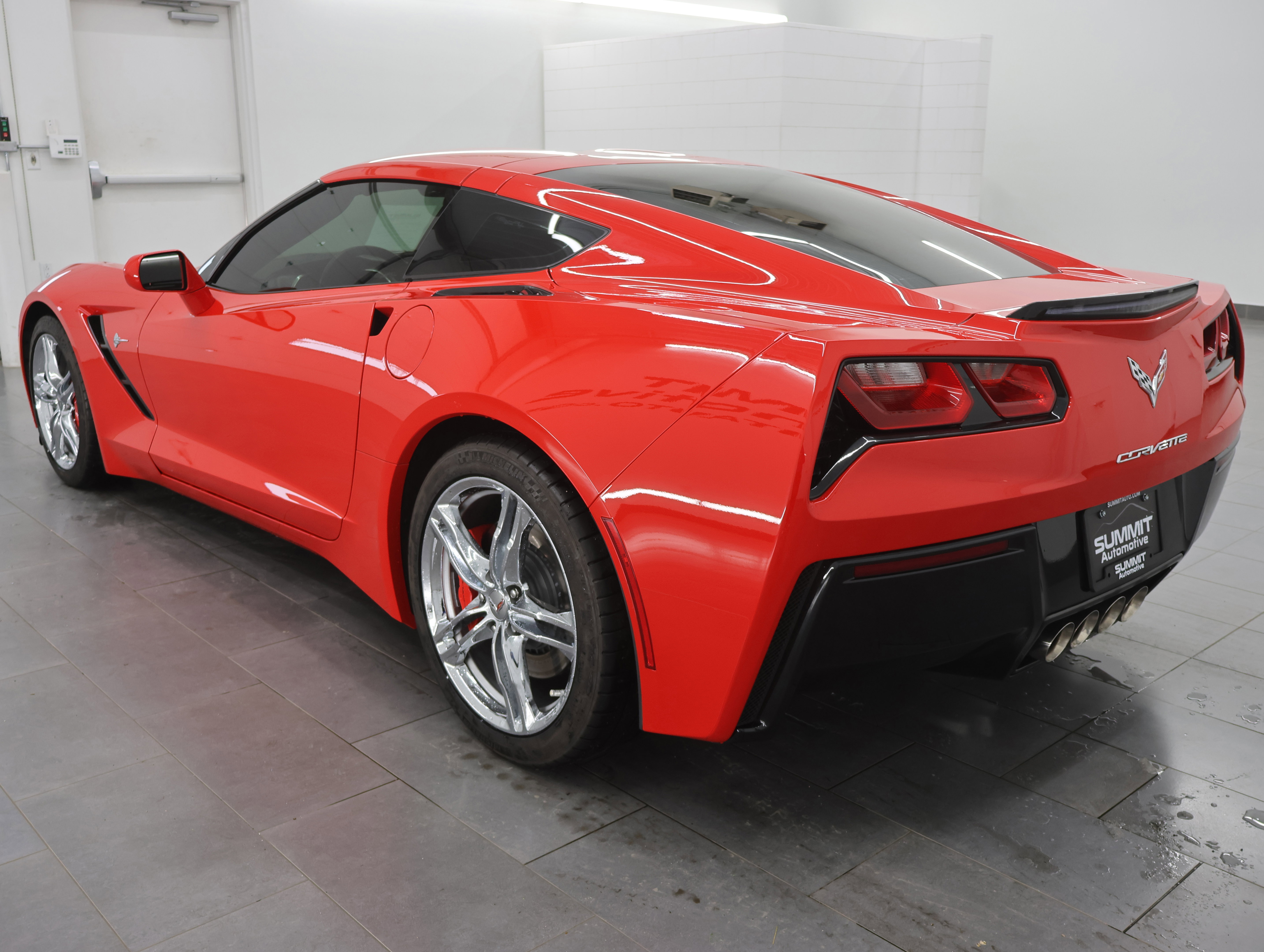 Used 2017 Chevrolet Corvette Stingray Coupe w/ 1LT image 6