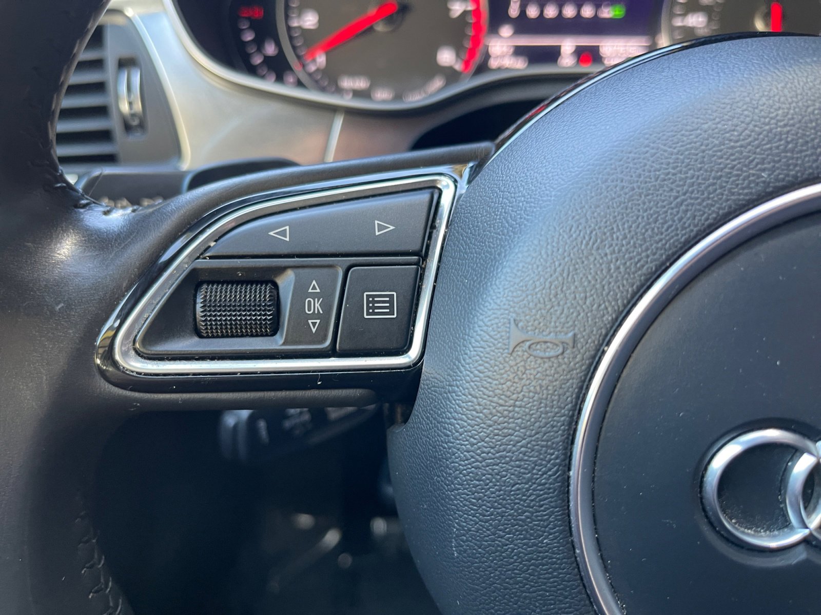 Used 2018 Audi A6 2.0T Premium w/ 20" Black Optic Package image 16