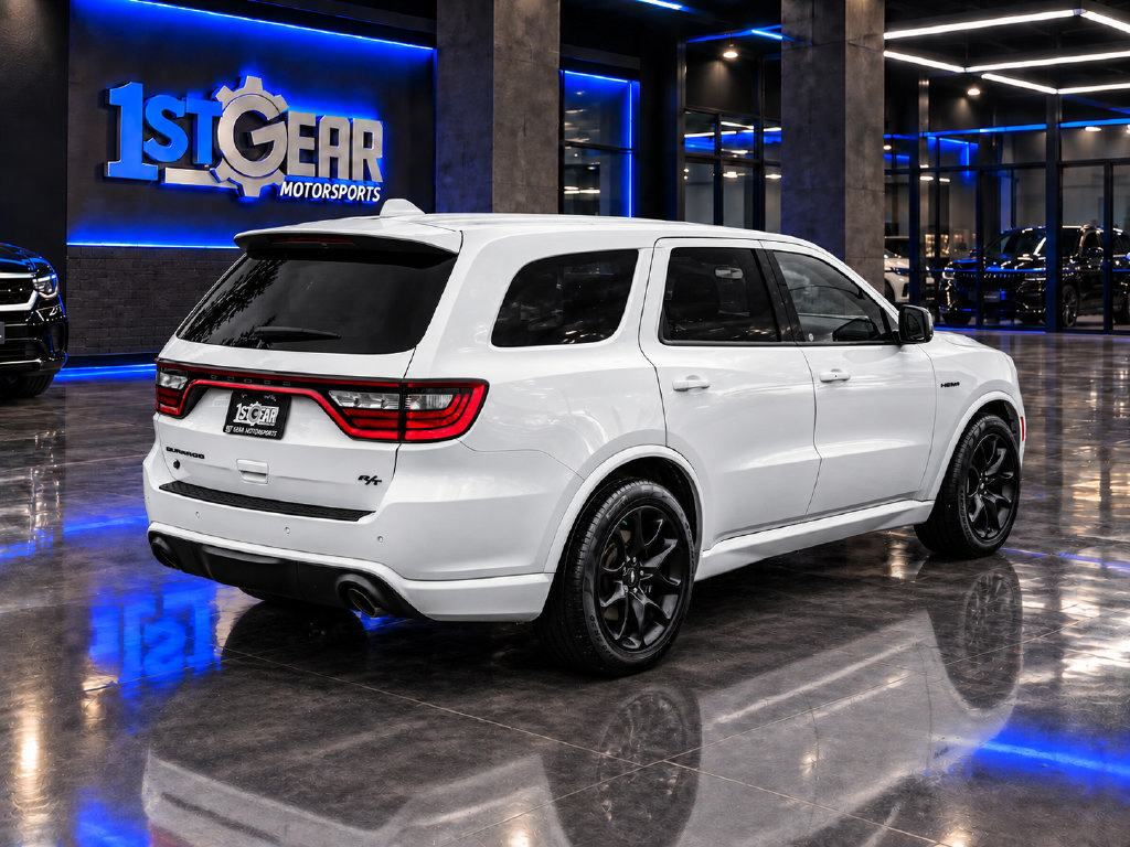 Used 2022 Dodge Durango R/T w/ Tow 'N Go Group AWD/4WD image 6