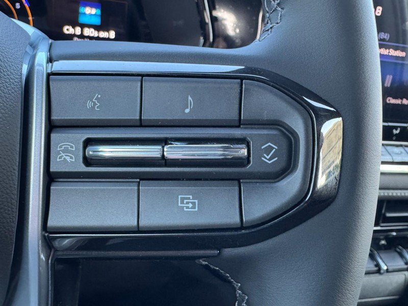 New 2026 Chevrolet Colorado LT RWD image 13