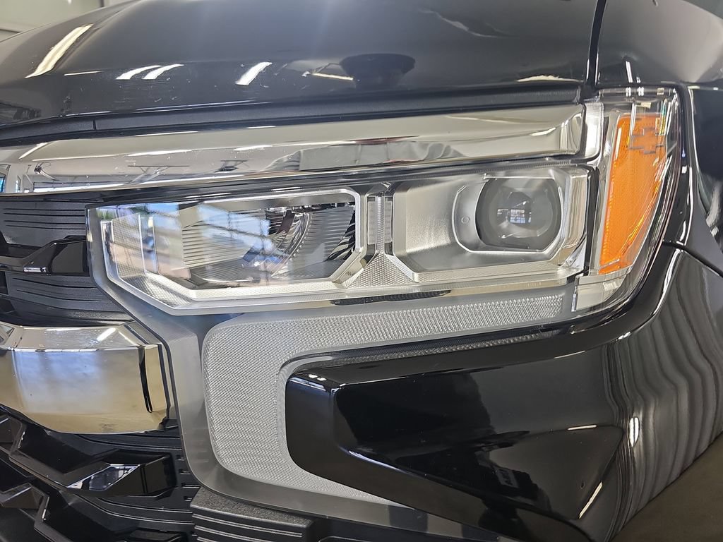 Certified 2024 Chevrolet Silverado 1500 LT AWD/4WD image 36
