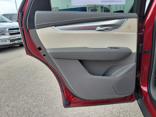 Used 2019 Cadillac XT5 Luxury FWD image 15