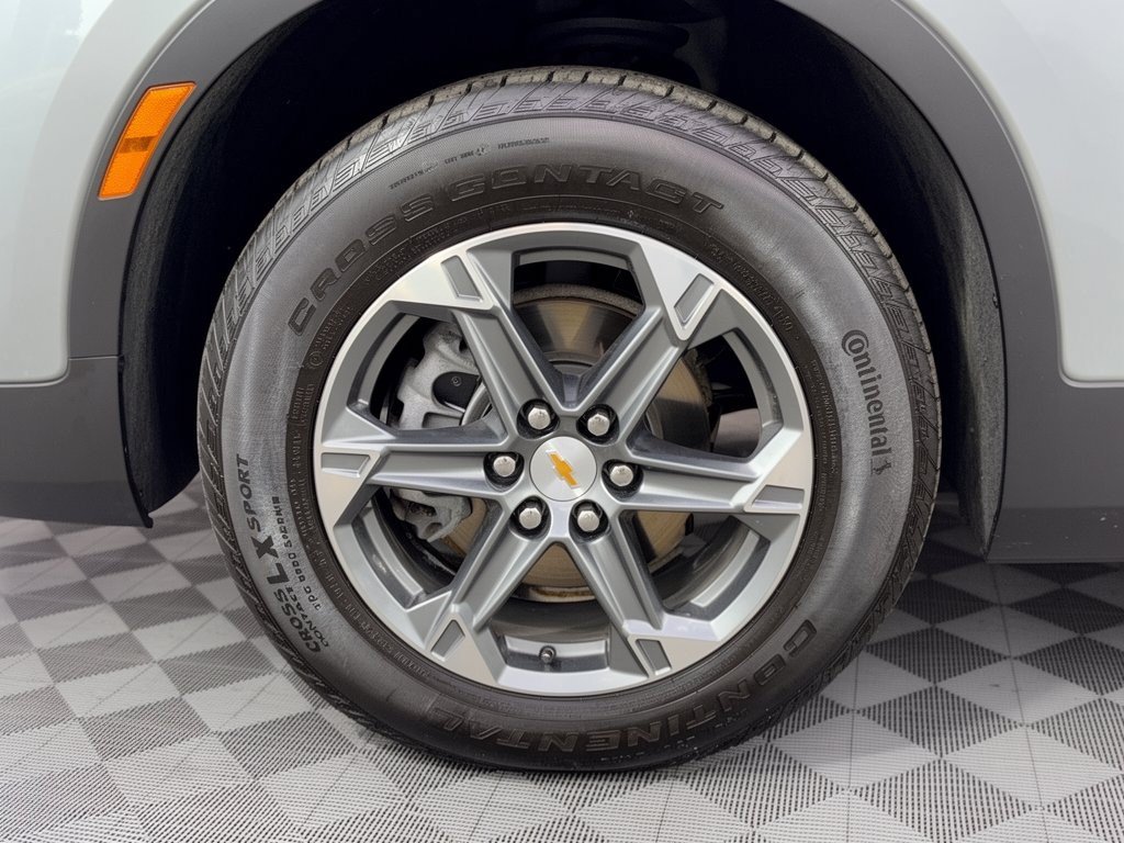 Certified 2024 Chevrolet Blazer LT w/ Convenience Package FWD image 13