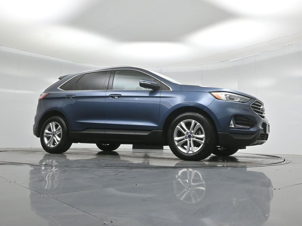 Certified 2019 Ford Edge SEL w/ Equipment Group 201A image 4