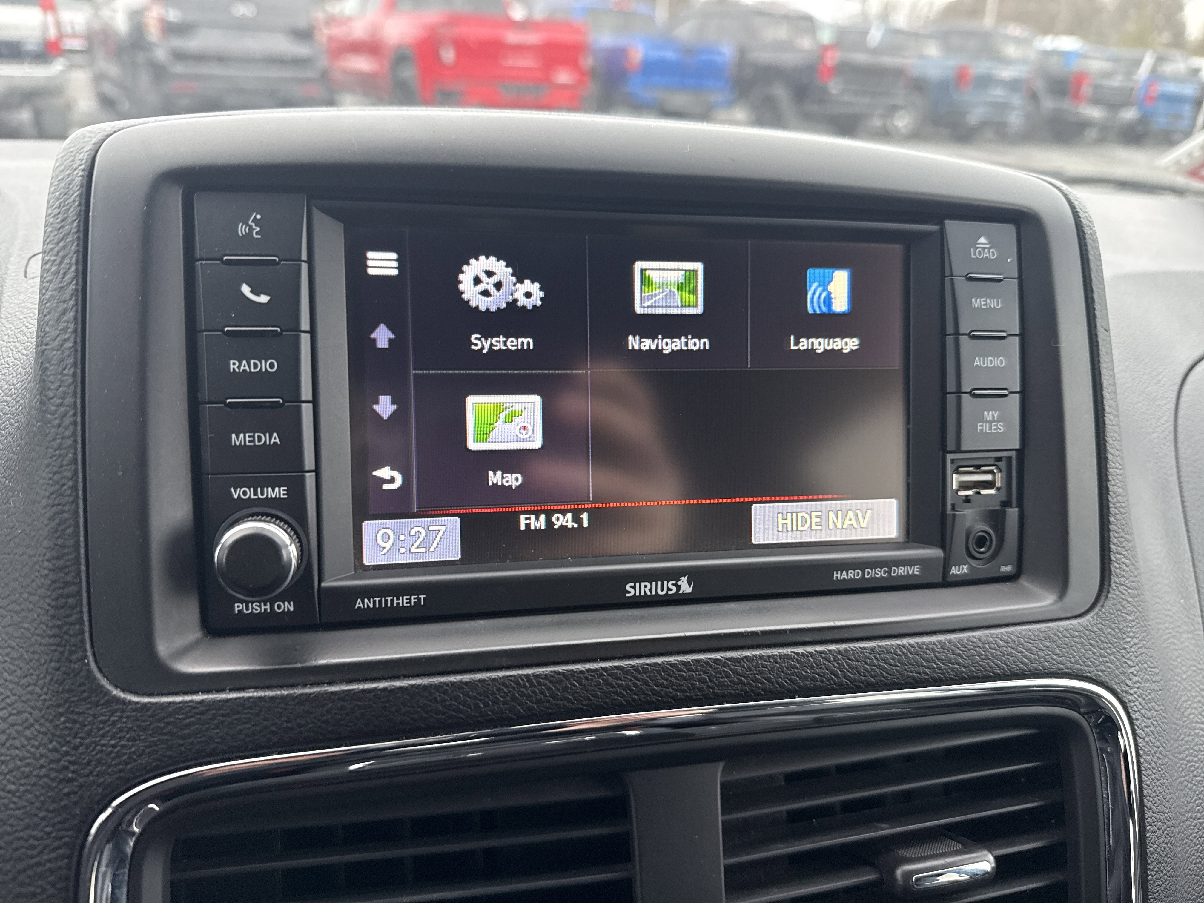 Used 2017 Dodge Grand Caravan GT image 27