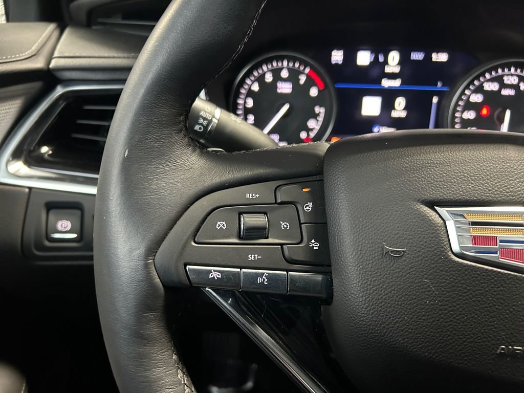 Used 2024 Cadillac XT6 Premium Luxury w/ Technology Package image 18