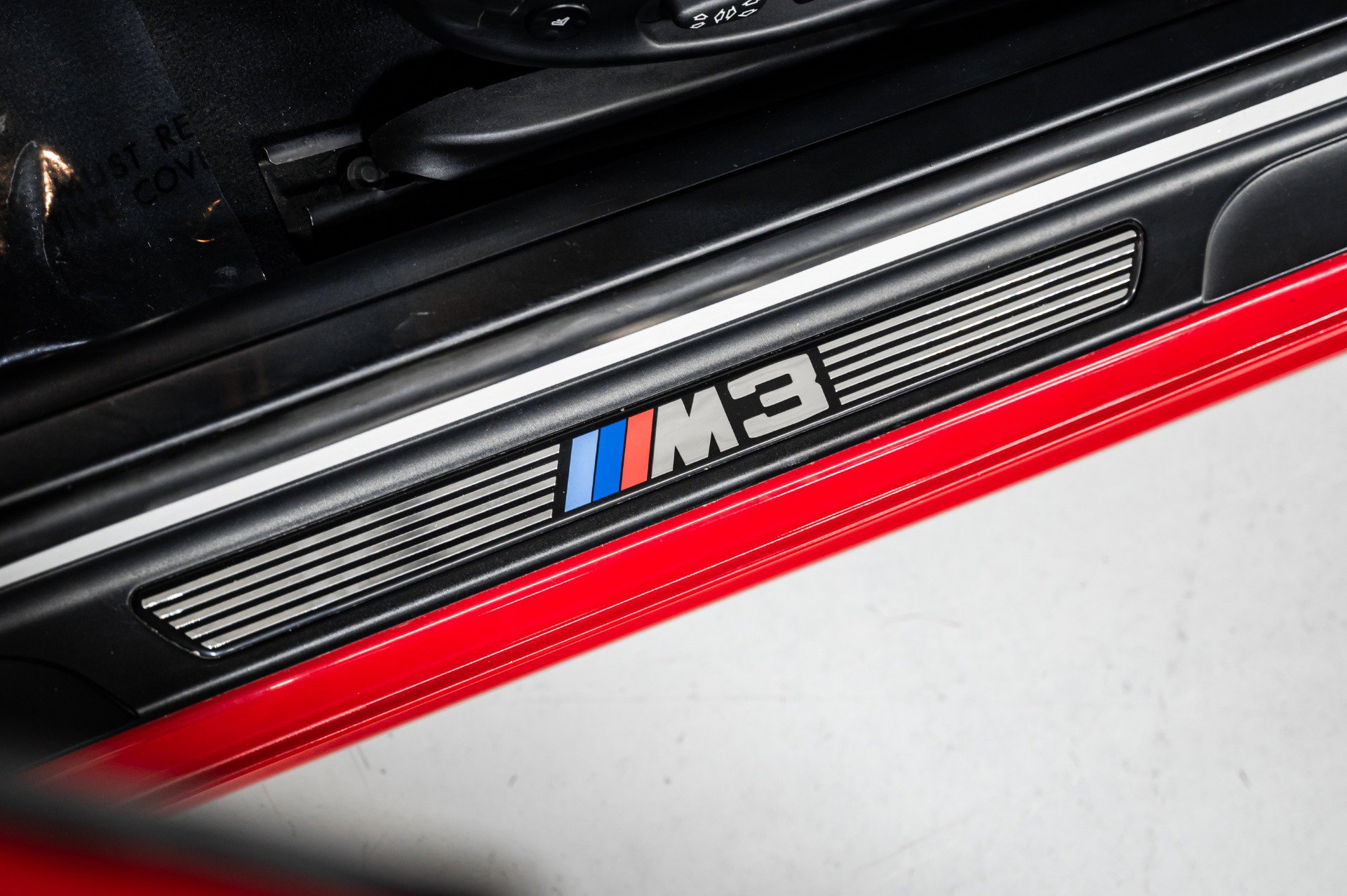 Used 2001 BMW M3 Coupe 6-Speed - Imola Red - Bi image 18