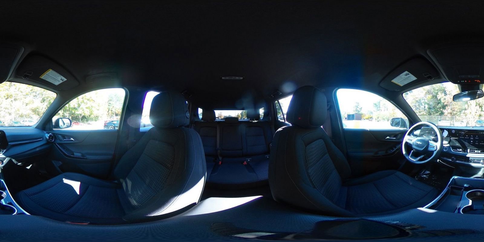 Used 2025 Chevrolet Equinox LT image 42