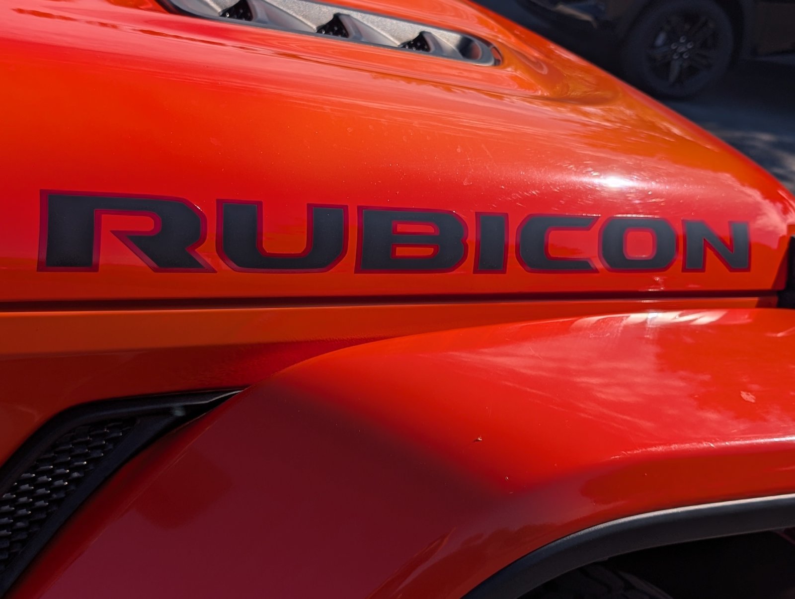 Used 2018 Jeep Wrangler Rubicon AWD/4WD image 5