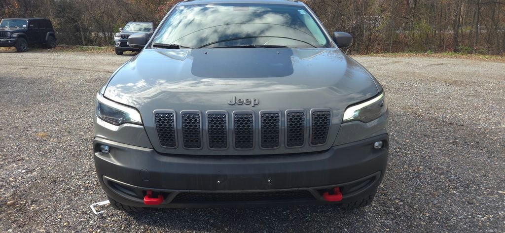 Used 2019 Jeep Cherokee Trailhawk w/ Cold Weather Group image 8