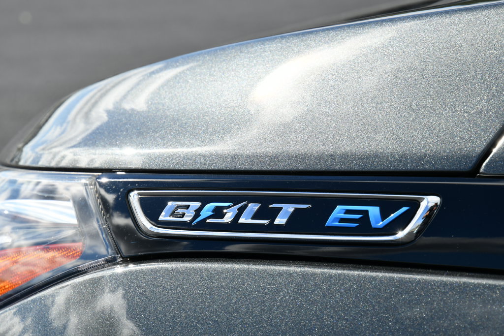 Used 2021 Chevrolet Bolt LT FWD image 13