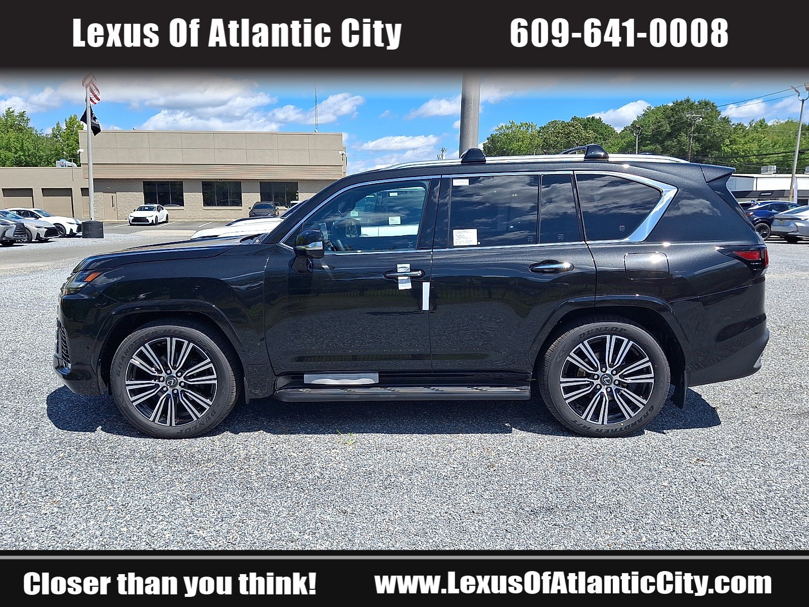 New 2026 Lexus LX 700h Luxury AWD/4WD image 4