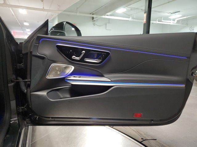 Used 2025 Mercedes-Benz CLE 450 4MATIC Coupe image 26