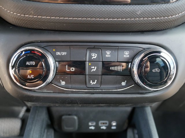 Used 2023 Chevrolet TrailBlazer ACTIV w/ Convenience Package AWD/4WD image 31