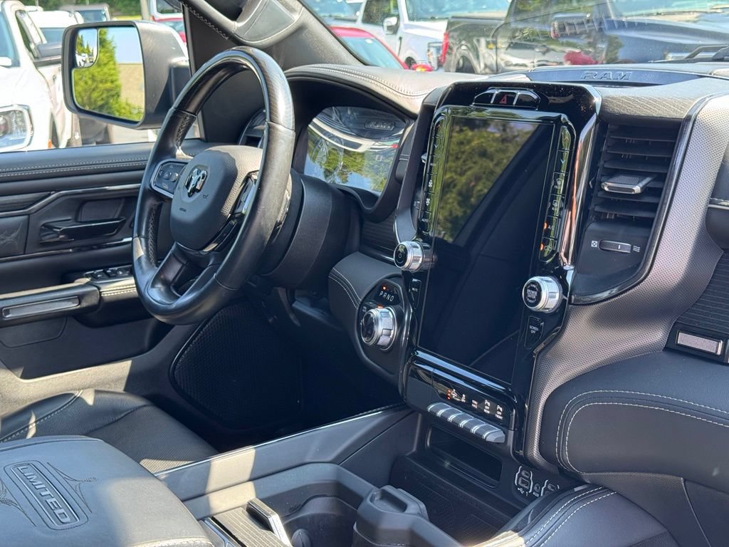 Used 2022 RAM 1500 Limited AWD/4WD image 5