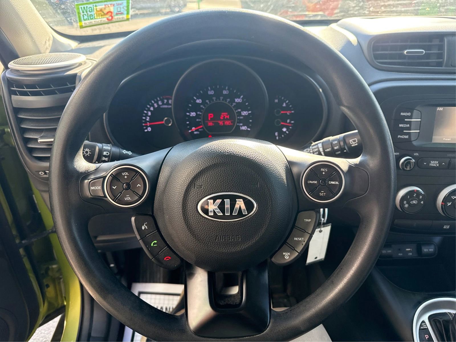 Used 2016 Kia Soul + FWD image 17