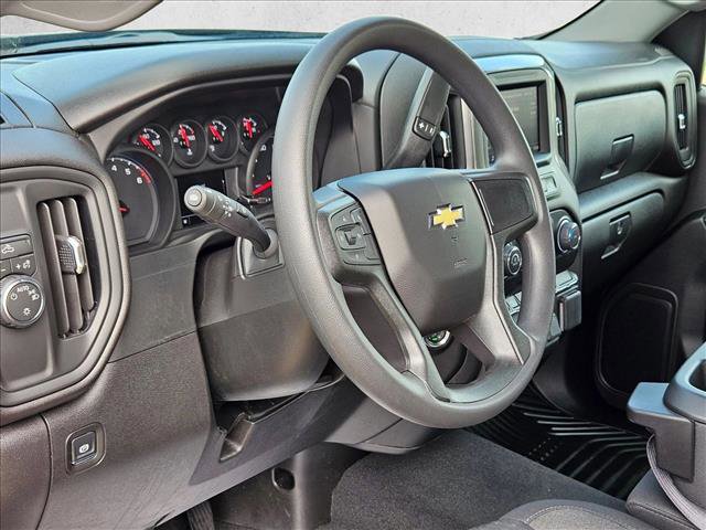 Used 2026 Chevrolet Silverado 1500 Custom RWD image 10